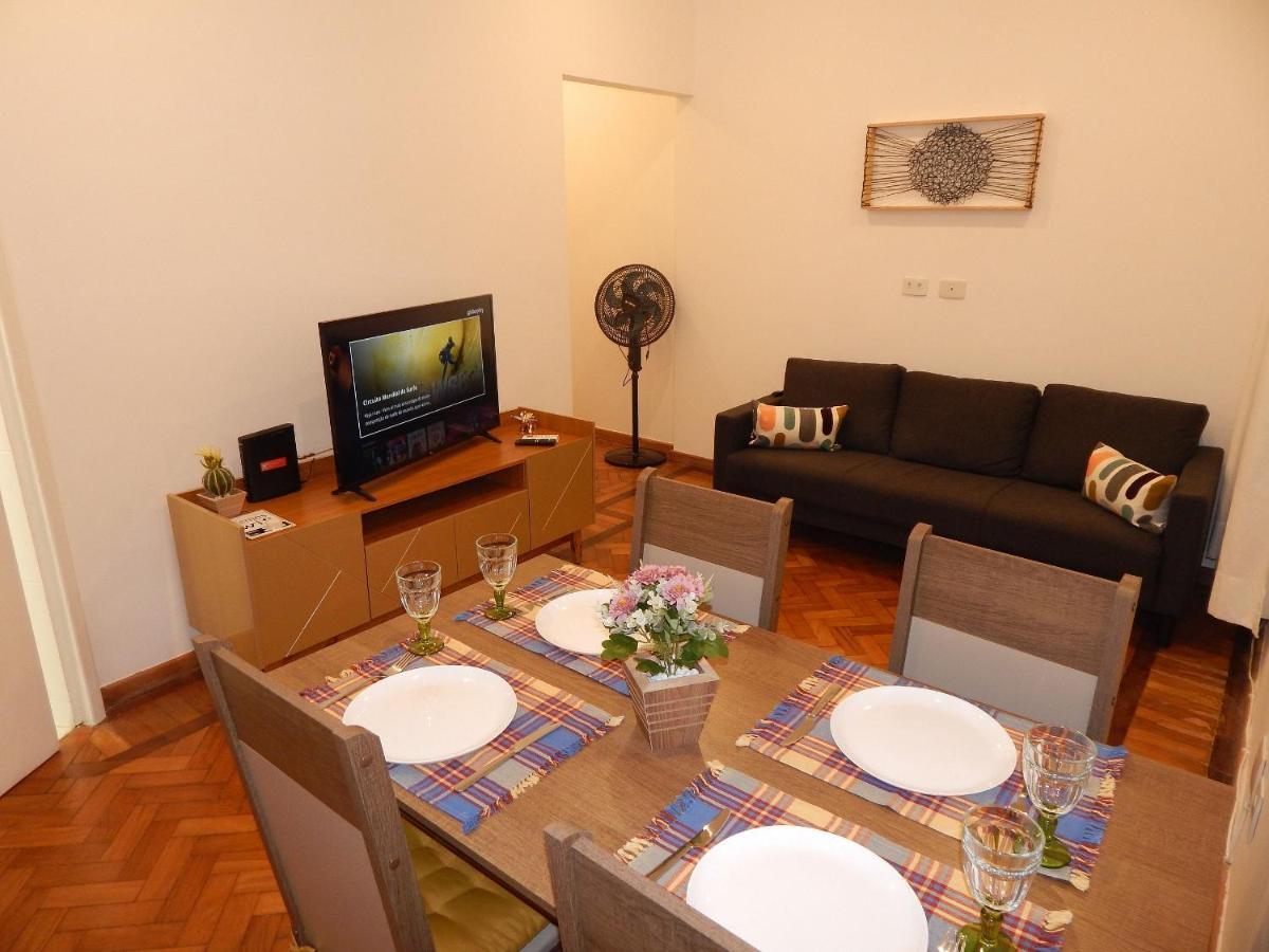 Charmoso E Espacoso 2 Qts A 4 Minutos A Pe Do Mar Appartement *